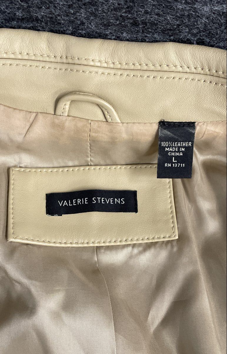 Valerie Stevens Women's Tan Leather Jacket Classic Button Front Sz L