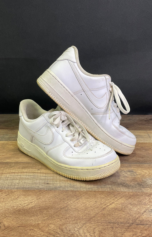 Nike Air Force 1 Low Triple White Women's Lifestyle Sneakers Size 8.5