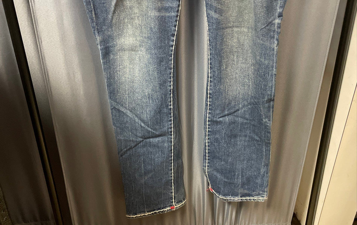 True Religion Men's Ricky Relaxed Straight Blue Jeans Super T Contrast Sz 34