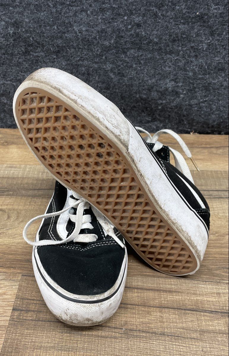 Vans Old Skool Black White Canvas Low Top Sneakers Women's 6.5 Men's 5