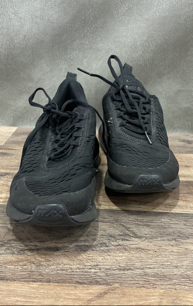 Nike Air Max 270 Triple Black Women's Sneakers Size 9.5 AH6789-006