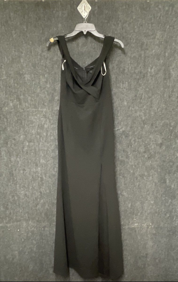 Lulus Women's Black Off-the-Shoulder Front Split Gown NWT Sz M