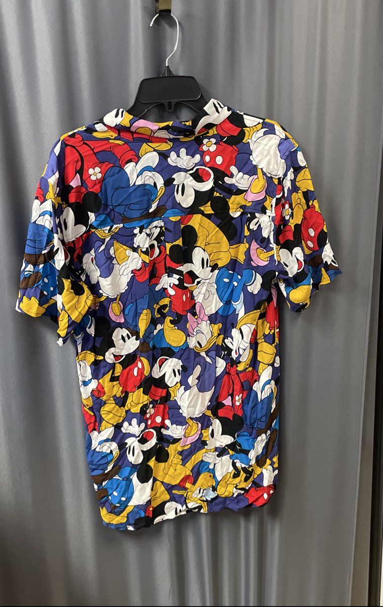 Disney Hot Topic Sensational Six All Over Print Aloha Shirt NWT Sz Medium