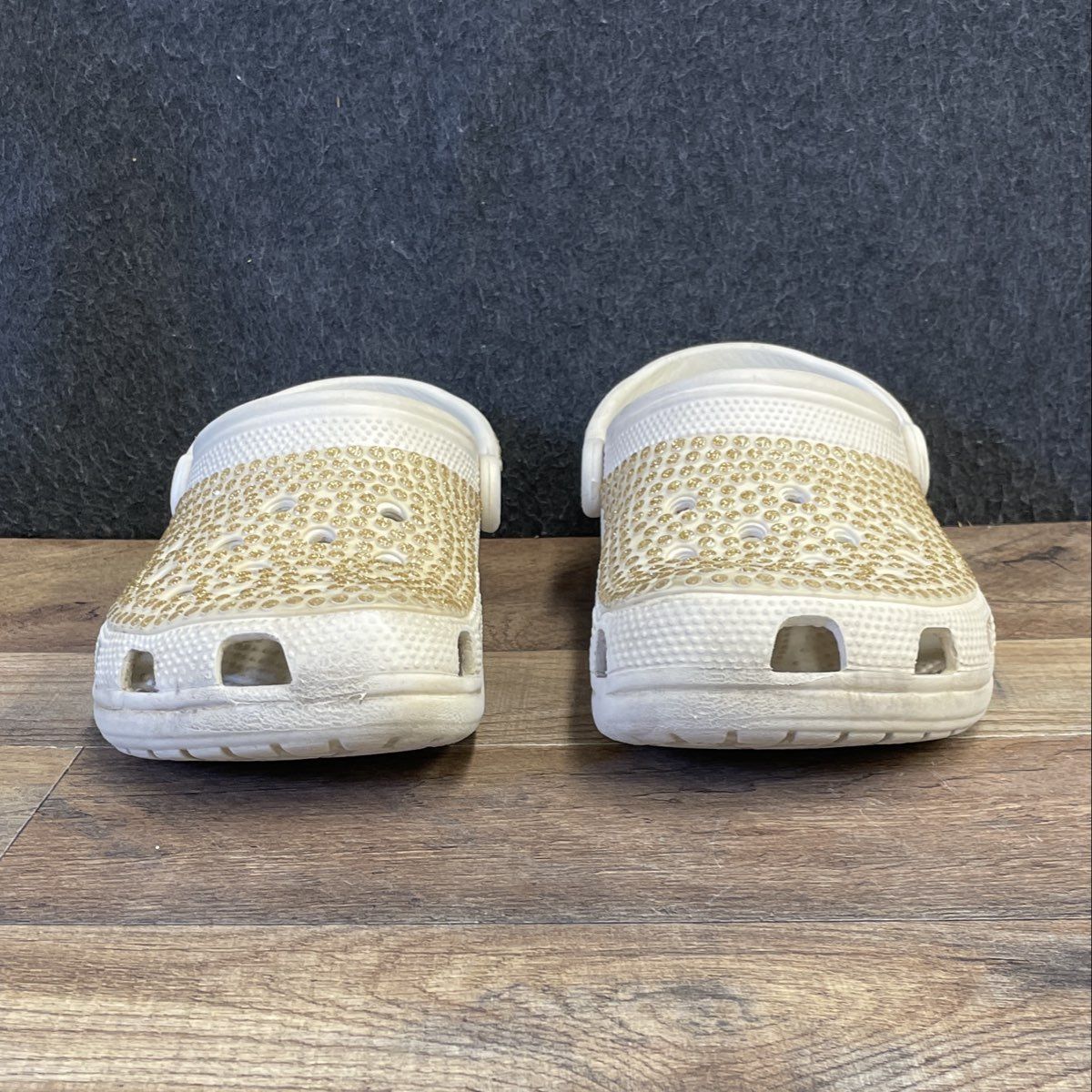 Crocs Classic Gem Embellished White Gold Clogs Men's 6 Women's 8