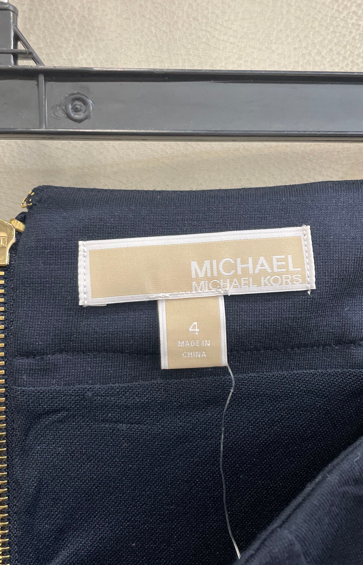 Michael Kors Women's Navy Blue Gold Zipper Detail Pencil Skirt Sz 4 NWT