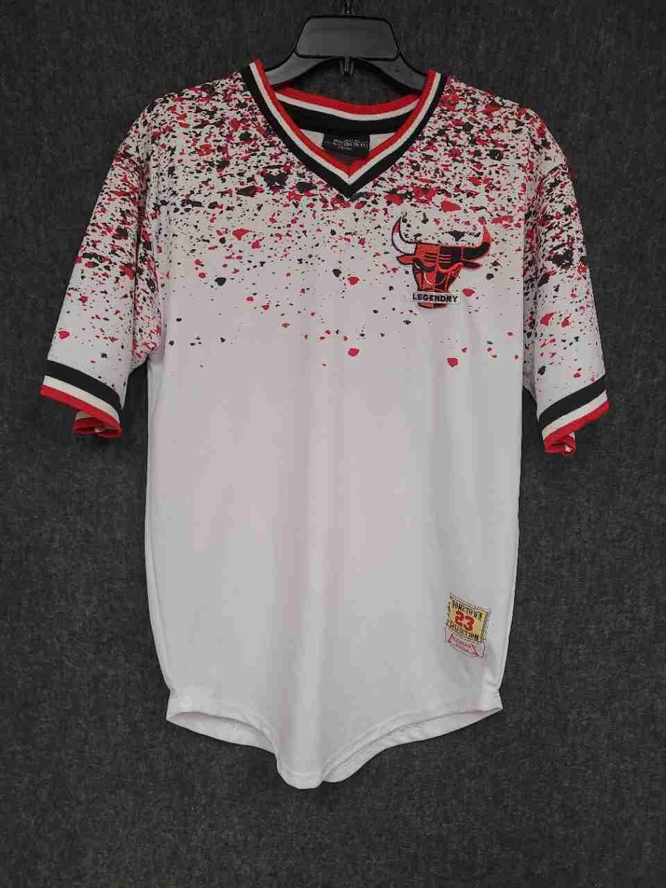 Chicago Bulls Hometown 23 Splatter V-Neck Baseball Jersey Black Lacquer Sz XL
