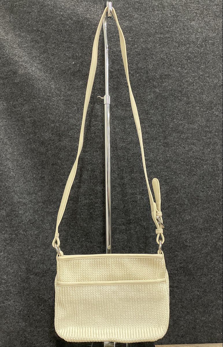 The Sak White Woven Crossbody Bag Adjustable Strap Silver Hardware