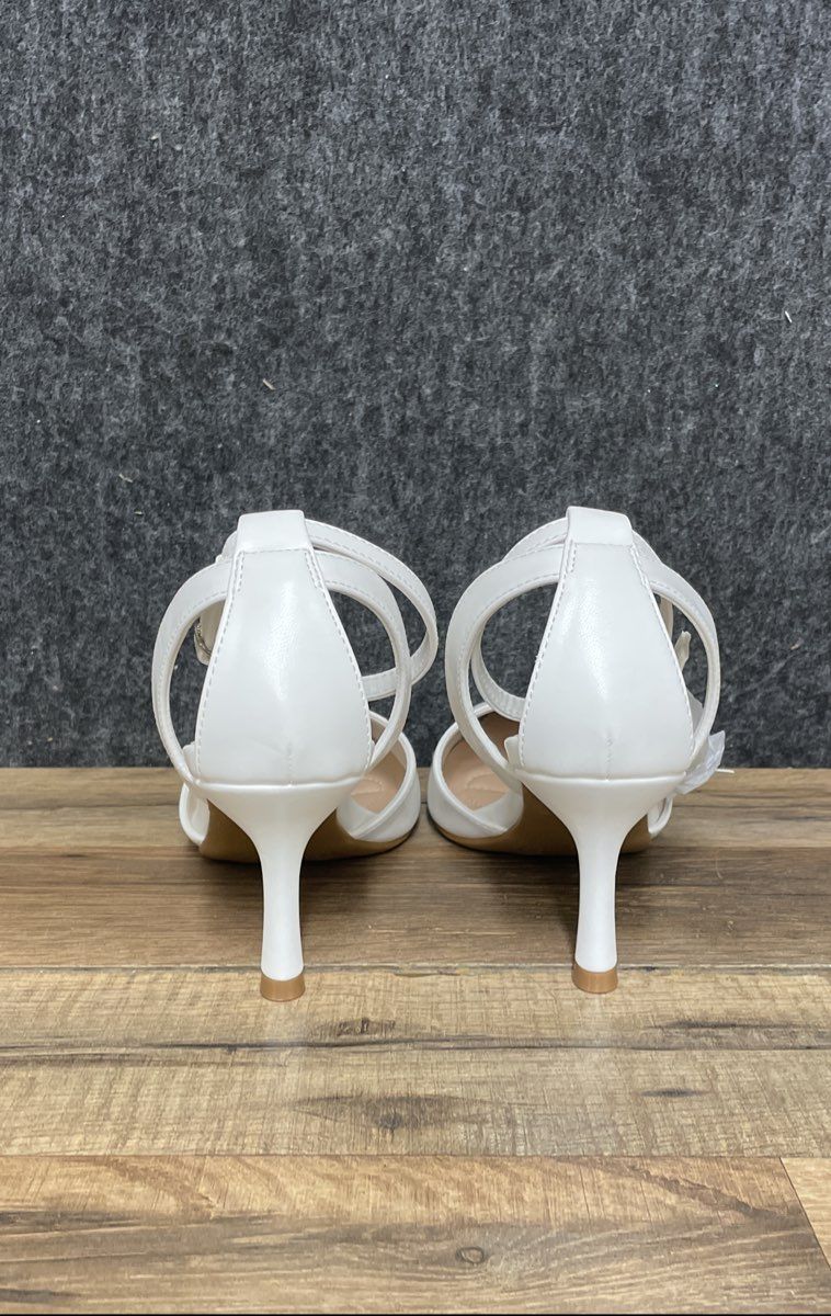 Mysoft White Pointed Toe Ankle Strap Heels Pumps Women's Size 6.5 New in Box