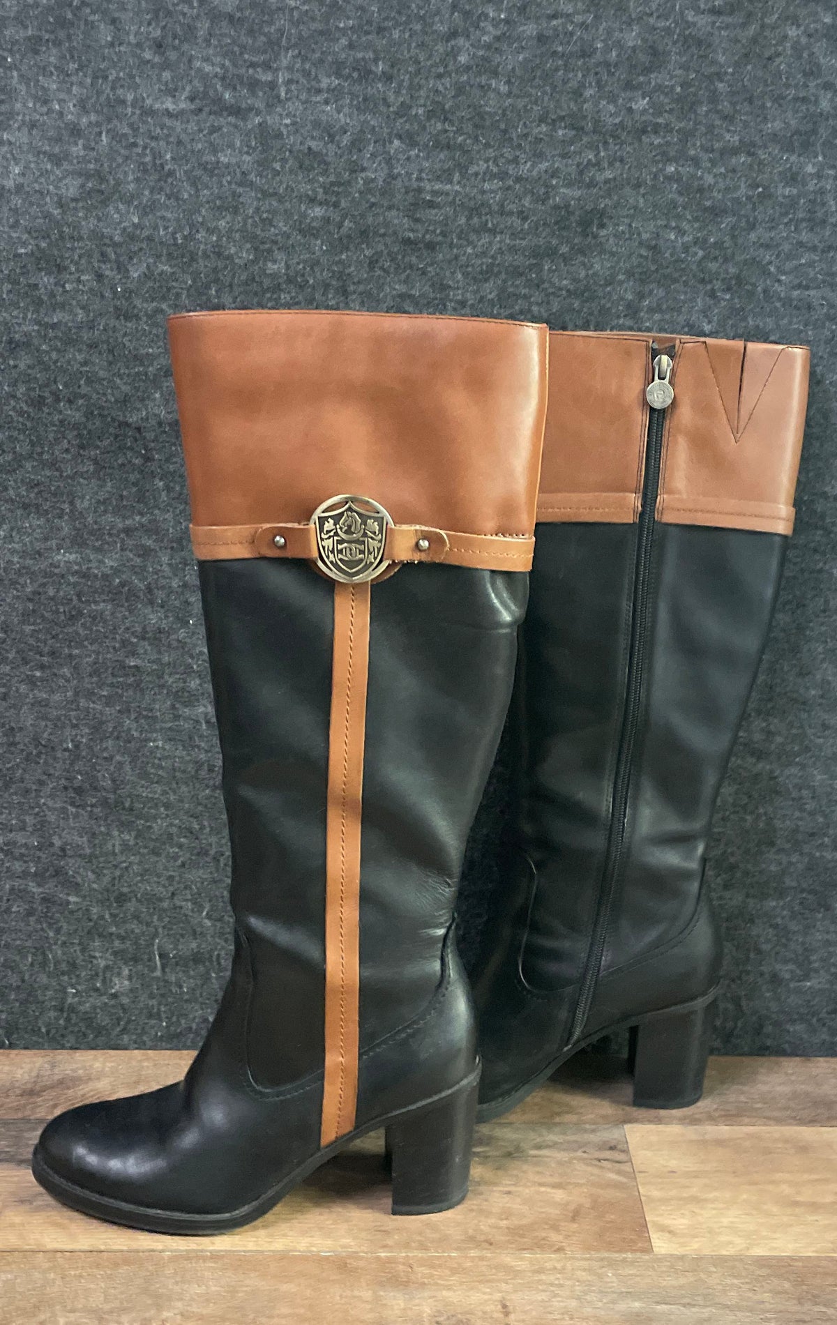 Etienne Aigner Black Brown Two-Tone Leather Tall Riding Boots Women's Size 7.5