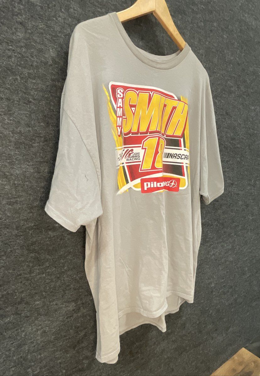 NASCAR T-Shirt Lot 2 Shirts Jeff Gordon 24 DuPont Sammy Smith 18 Joe Gibbs
