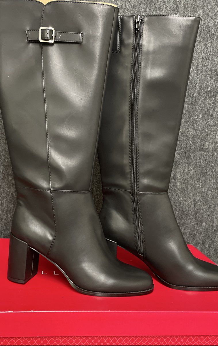Kelly & Katie Black Faux Leather Tall Block Heel Buckle Boots Size 8.5