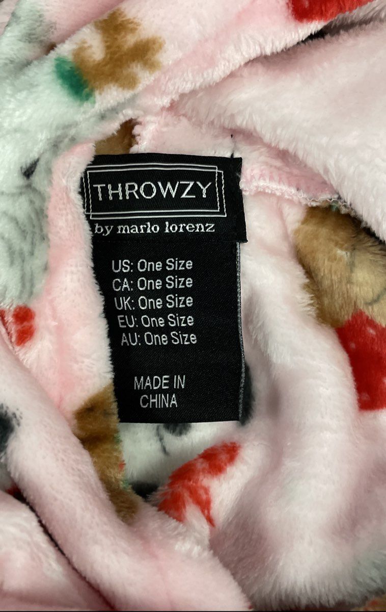 Throwzy by Marlo Lorenz Women's Pink Christmas Dog Wearable Blanket Hoodie OS