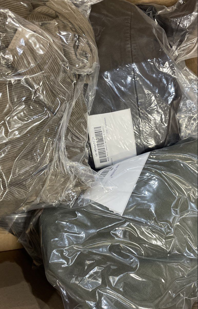 20Lb Bulk Lot Assorted Reseller Clothing Carhartt Duluth Madewell Tommy Bahama