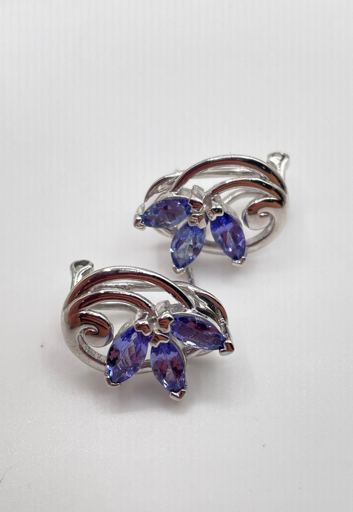 925 Sterling Silver Iolite Floral Omega Back Earrings 5.5g