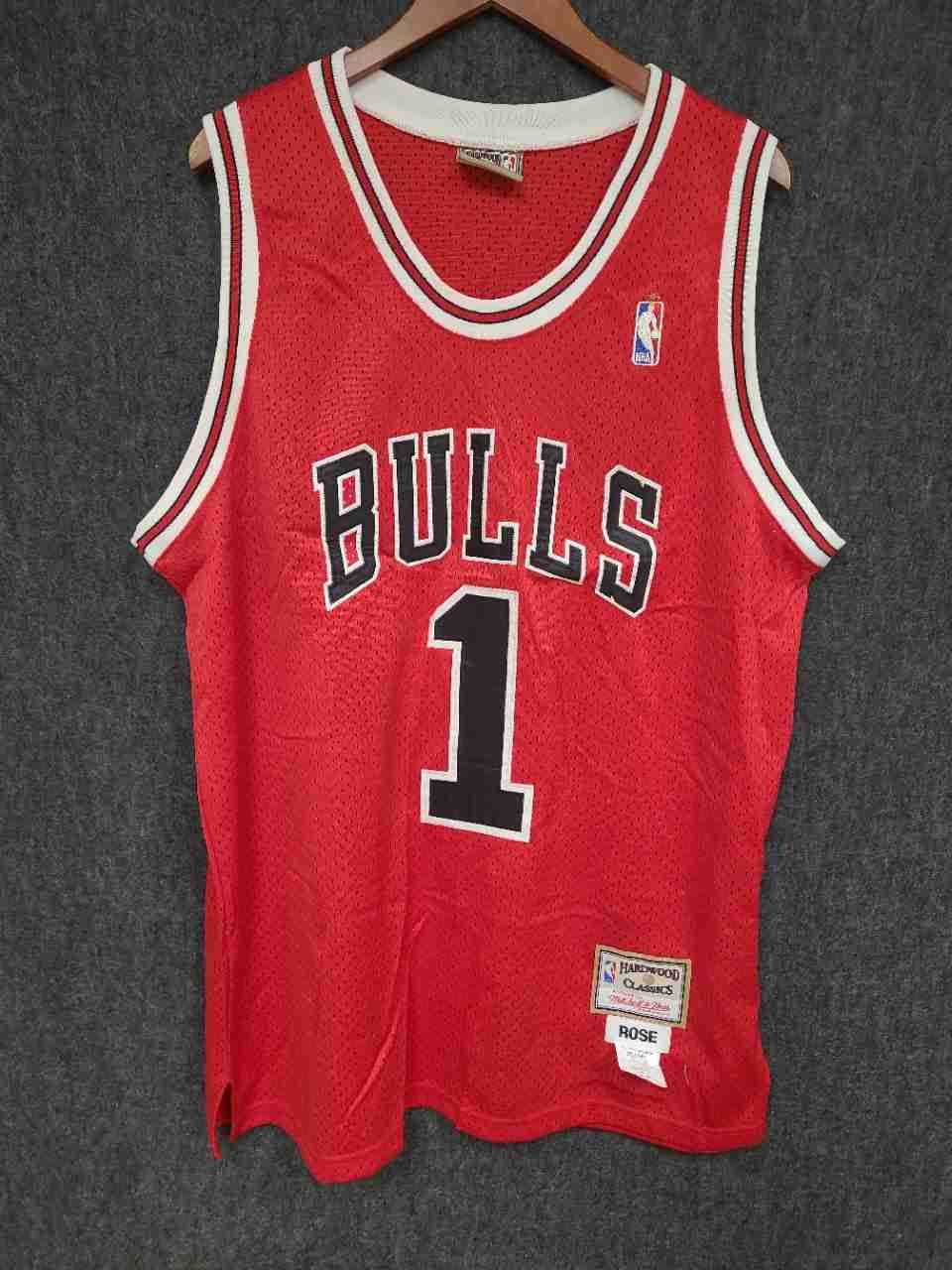 Mitchell & Ness Derrick Rose Chicago Bulls Jersey Red Hardwood Classics Sz 52