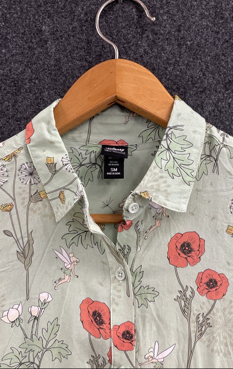 Disney Our Universe Tinker Bell Poppy Floral Rayon Button Up Shirt Sage Sz SM