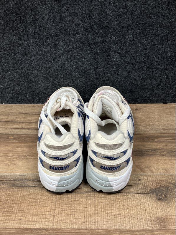 Vintage 2001 Saucony GRID White Navy Red Running Shoes Women's Size 5