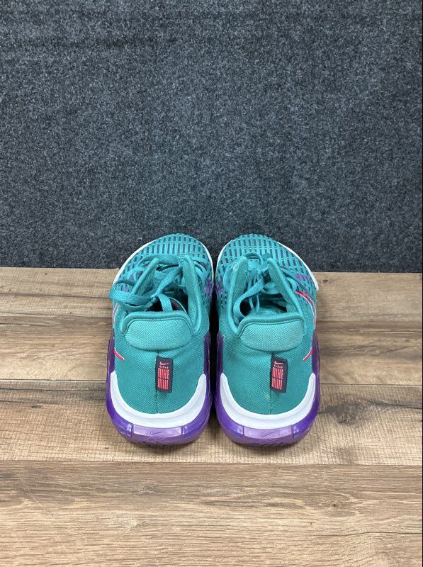 Nike LeBron Witness 6 Jade Ice Clear Emerald Basketball Shoes Men's Size 9.5