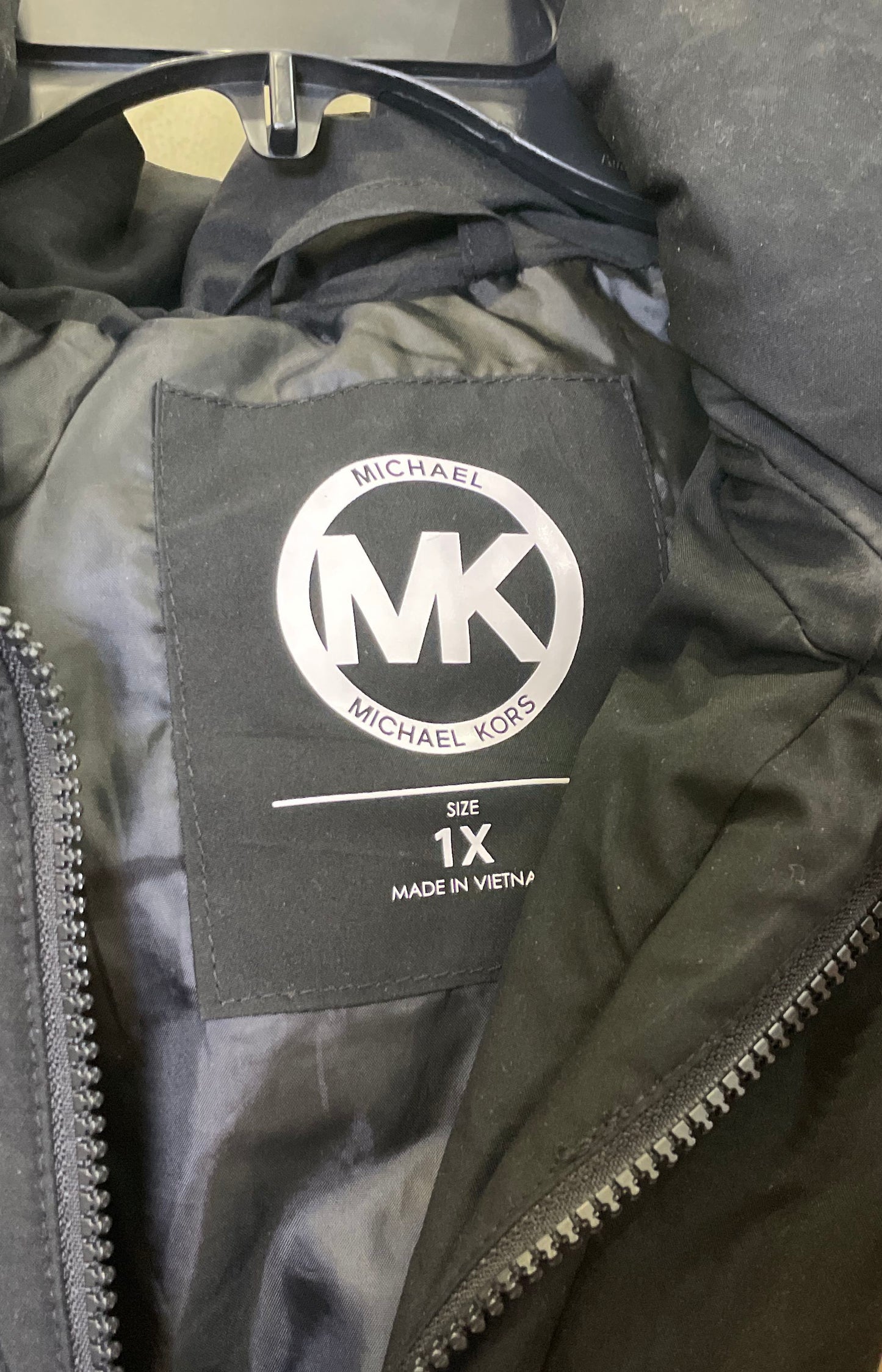 Michael Kors Women's Black Quilted Puffer Jacket Faux Fur Trim Hood Belted Sz 1X