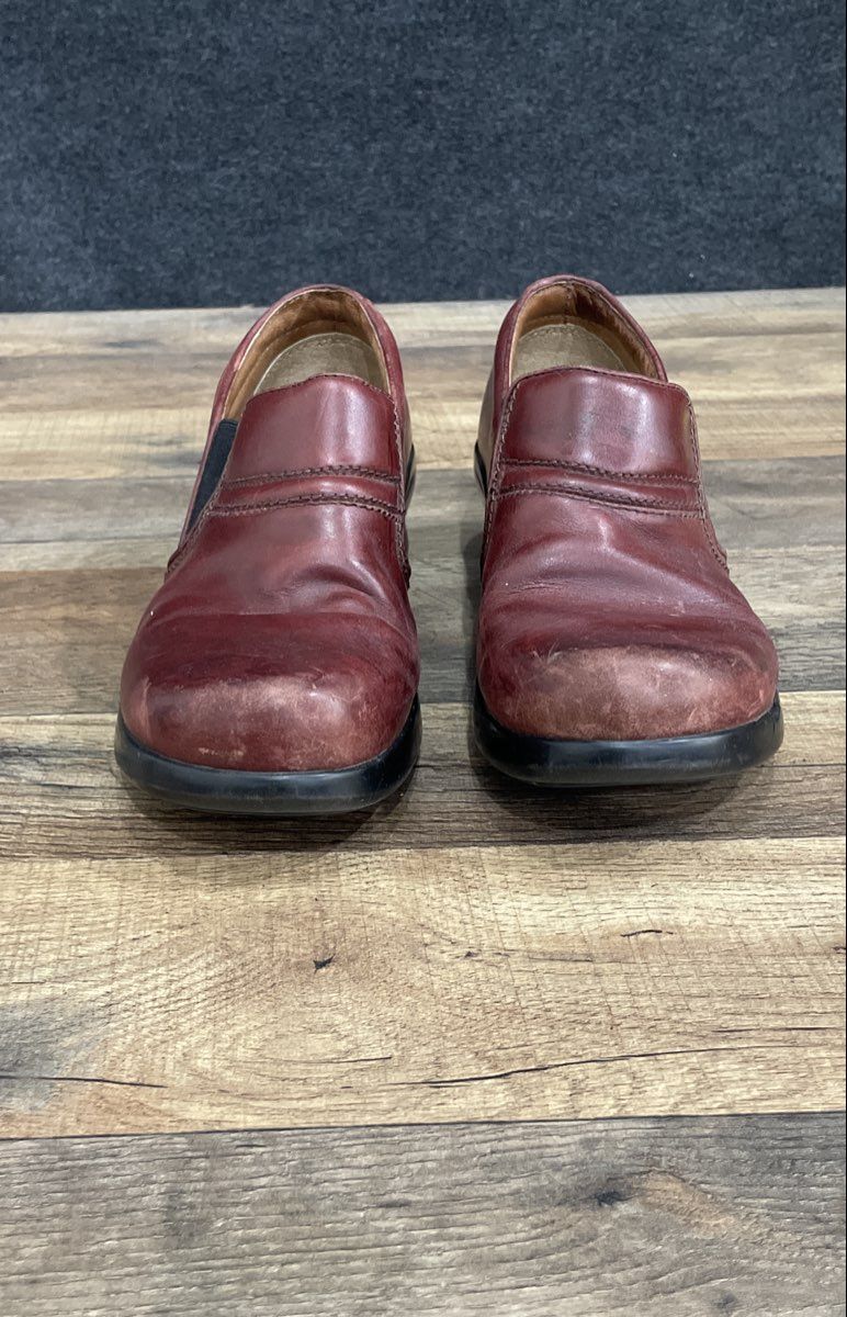 Ariat 10004759 Red Leather Slip On Comfort Clogs Mules Women's Size 7C