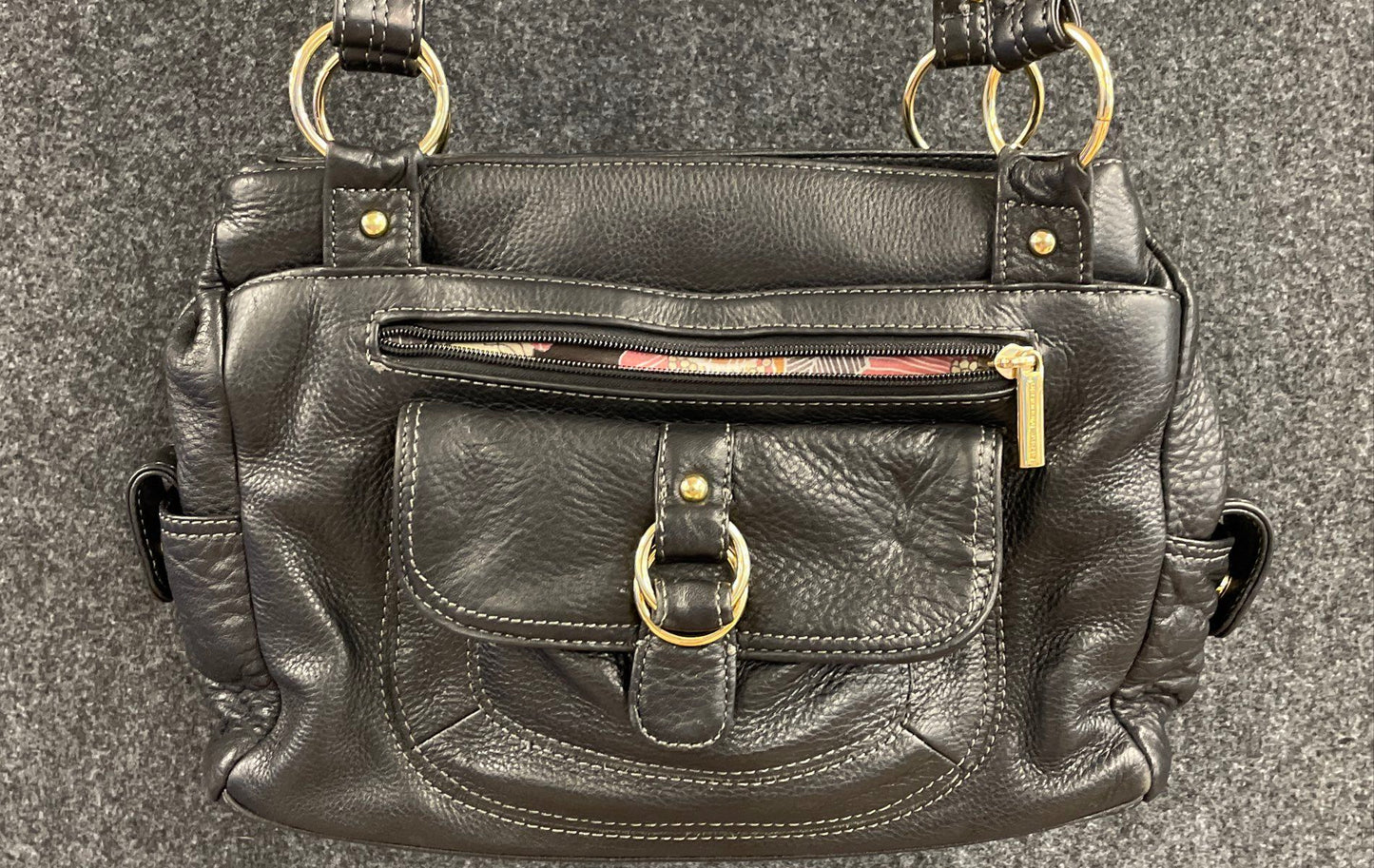 Stone Mountain Black Pebbled Leather Shoulder Bag Handbag Gold Hardware
