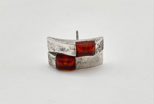 925 Sterling Silver Amber Inlay Claw-Shaped Stud Earrings 3.5g