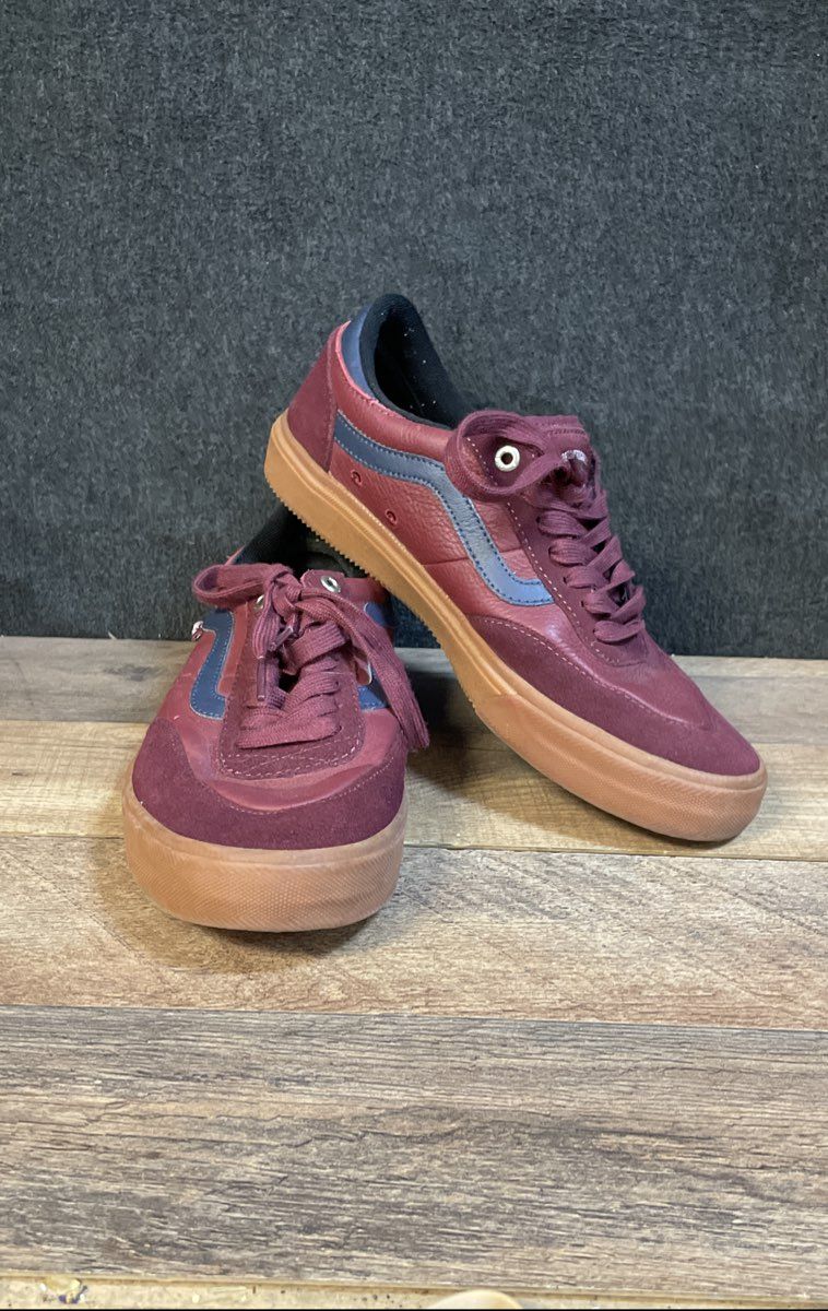 Vans Gilbert Crockett Pro Burgundy Navy Blue Gum Skate Shoes Size 7.5