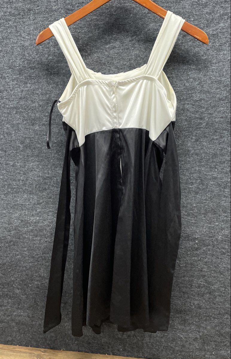 My Michelle Women's Black White Colorblock Ruffle Satin Cocktail Dress Sz 14