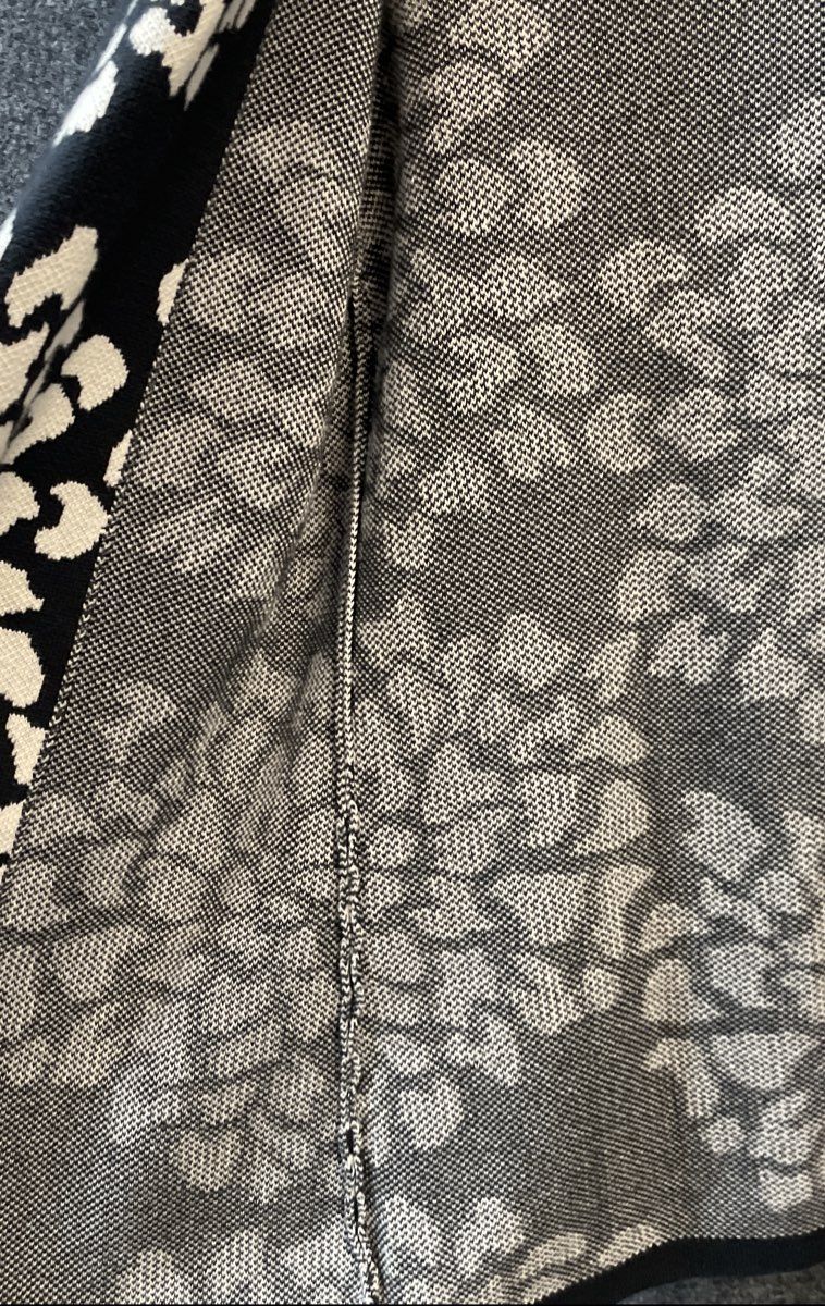 Isaac Mizrahi Live! Women's Black White Floral Cotton Cardigan Sweater Sz XS