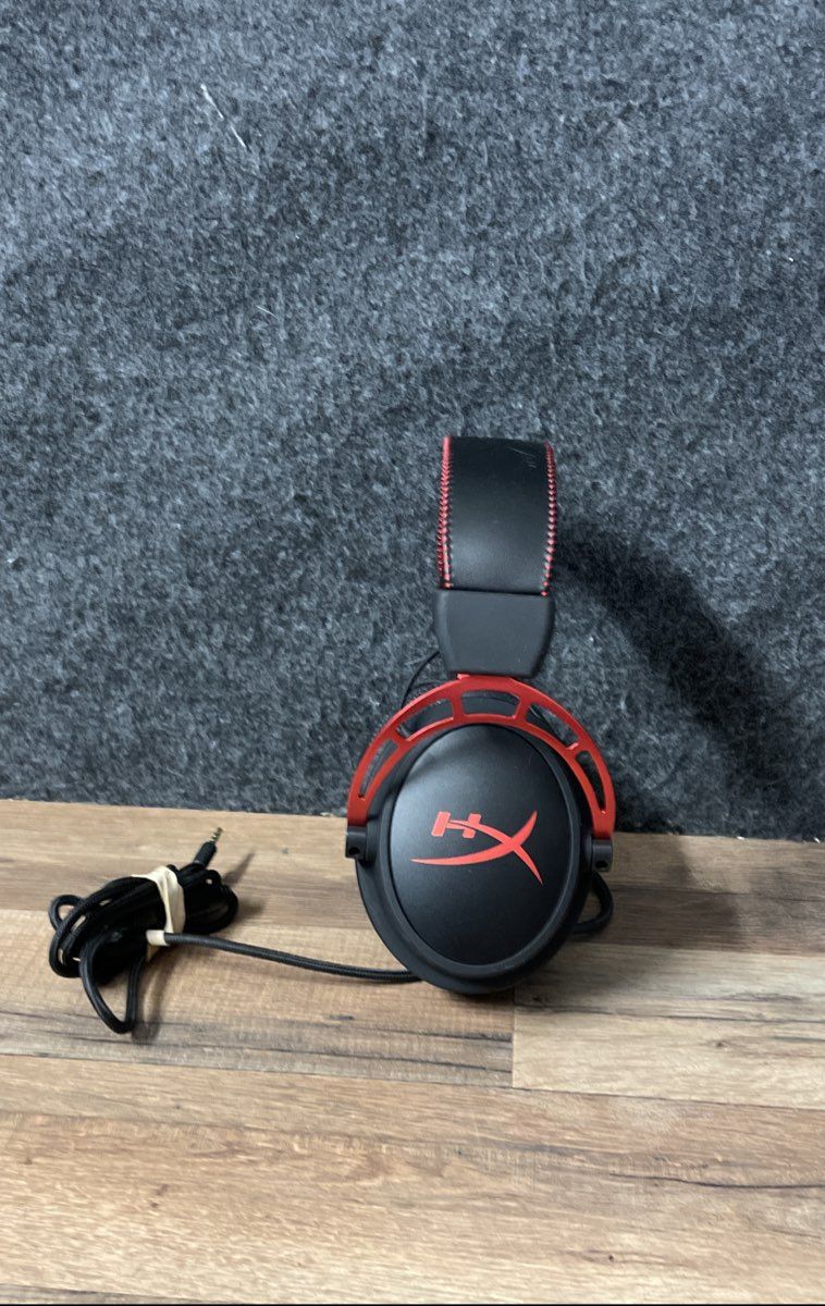 HyperX Cloud Alpha Wired Gaming Headset Dual Chamber Drivers Detachable Mic