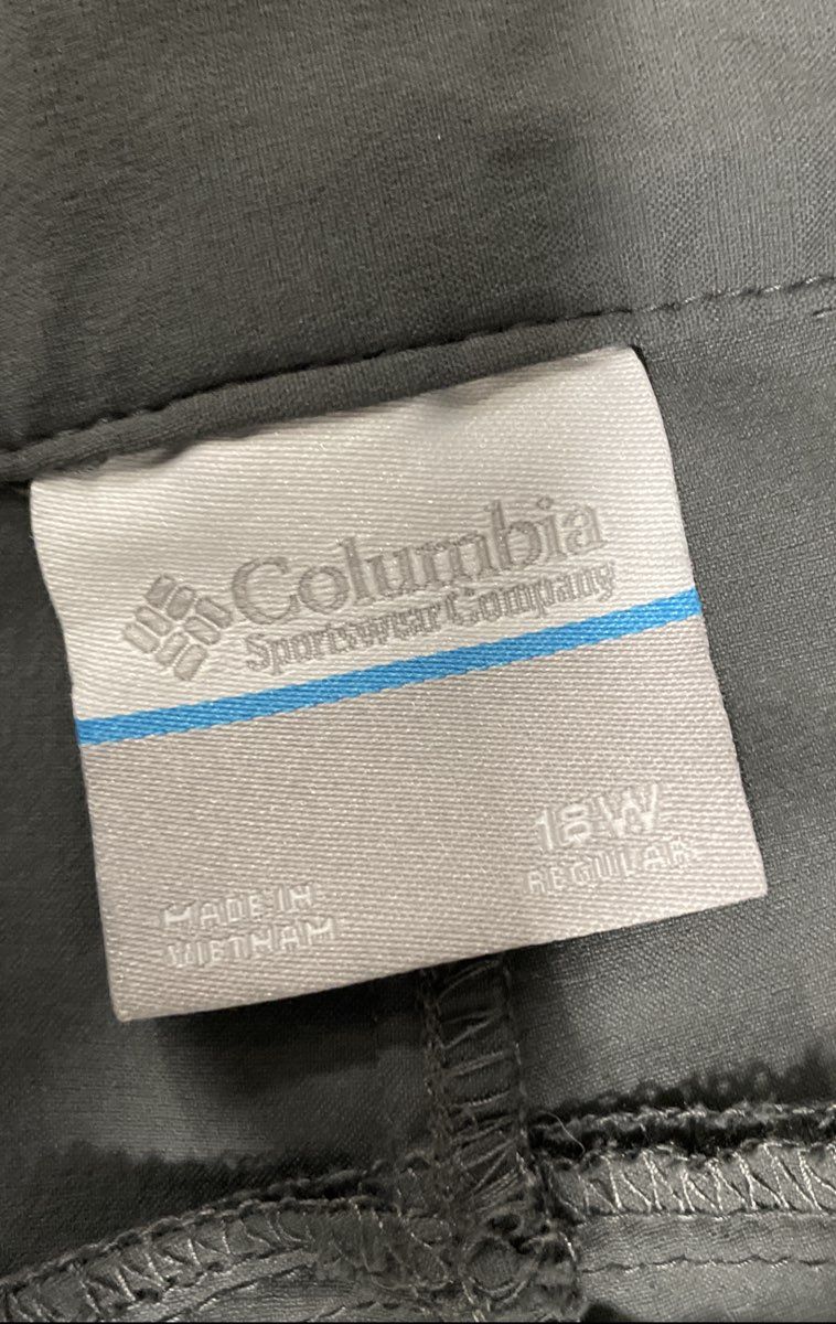 Columbia Women's Saturday Trail Grey Nylon Stretch Pants Size 18W Regular