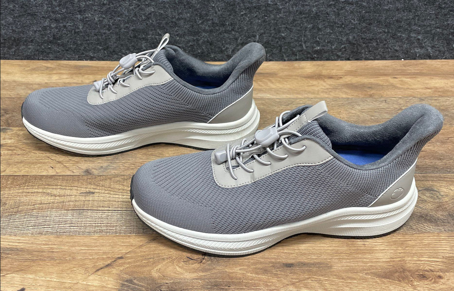 Dr. Comfort Finch Grey Mesh Bungee Lace Walking Sneakers Men's Size 10.5W