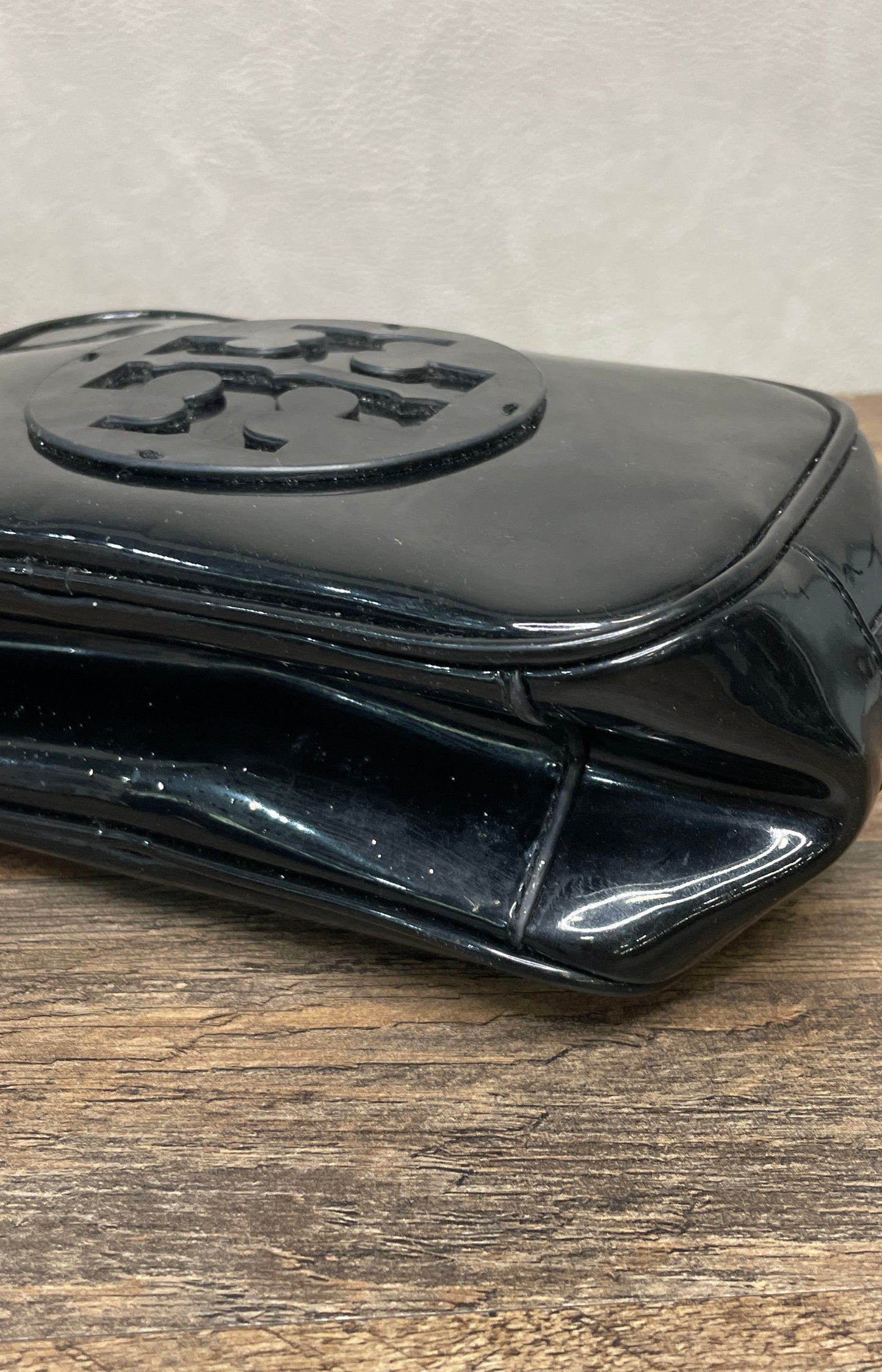 Tory Burch Black Patent Leather Cosmetic Case Makeup Bag Gold Hardware