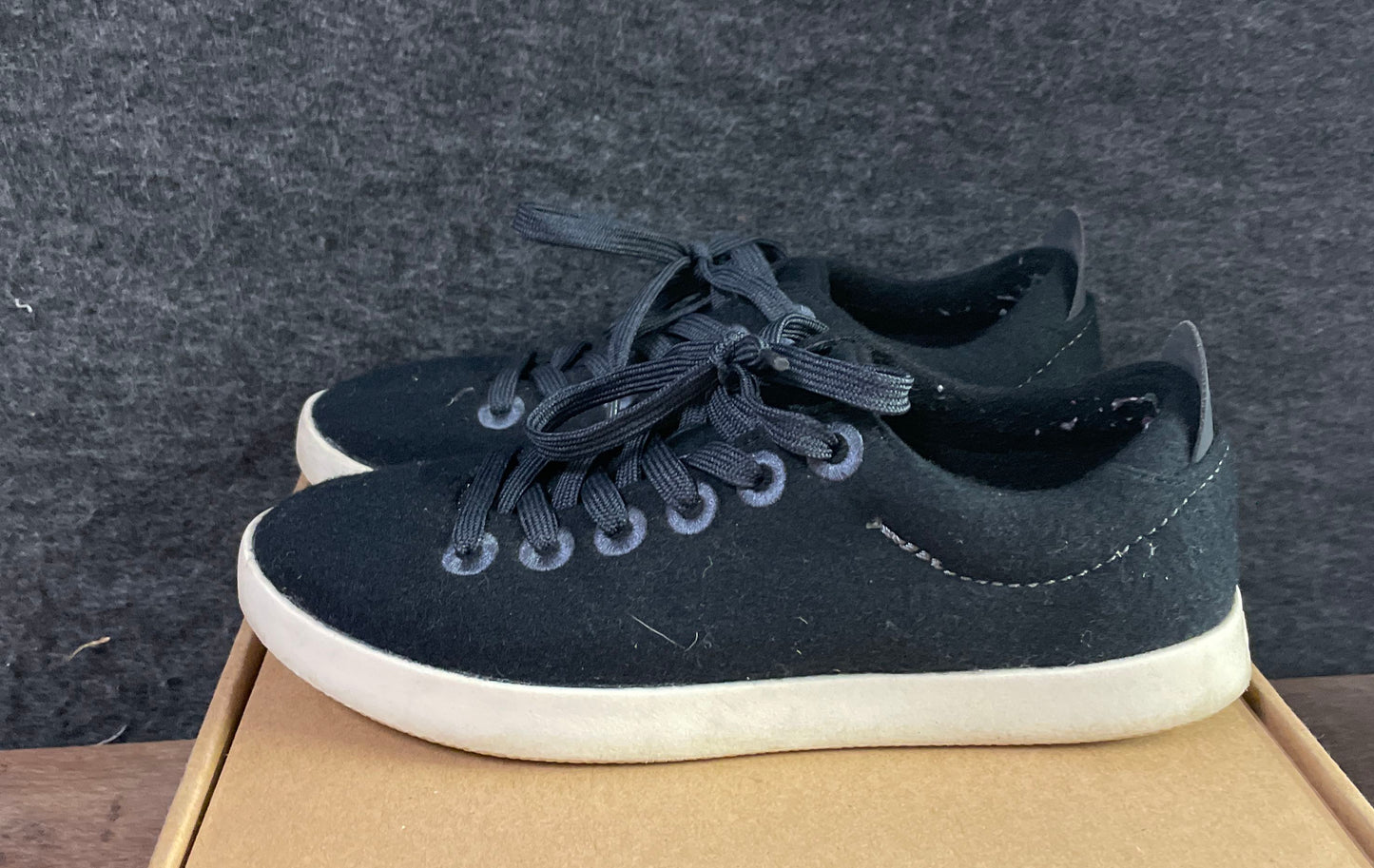 Allbirds Wool Pipers True Black Sustainable Sneakers Women's Size 7