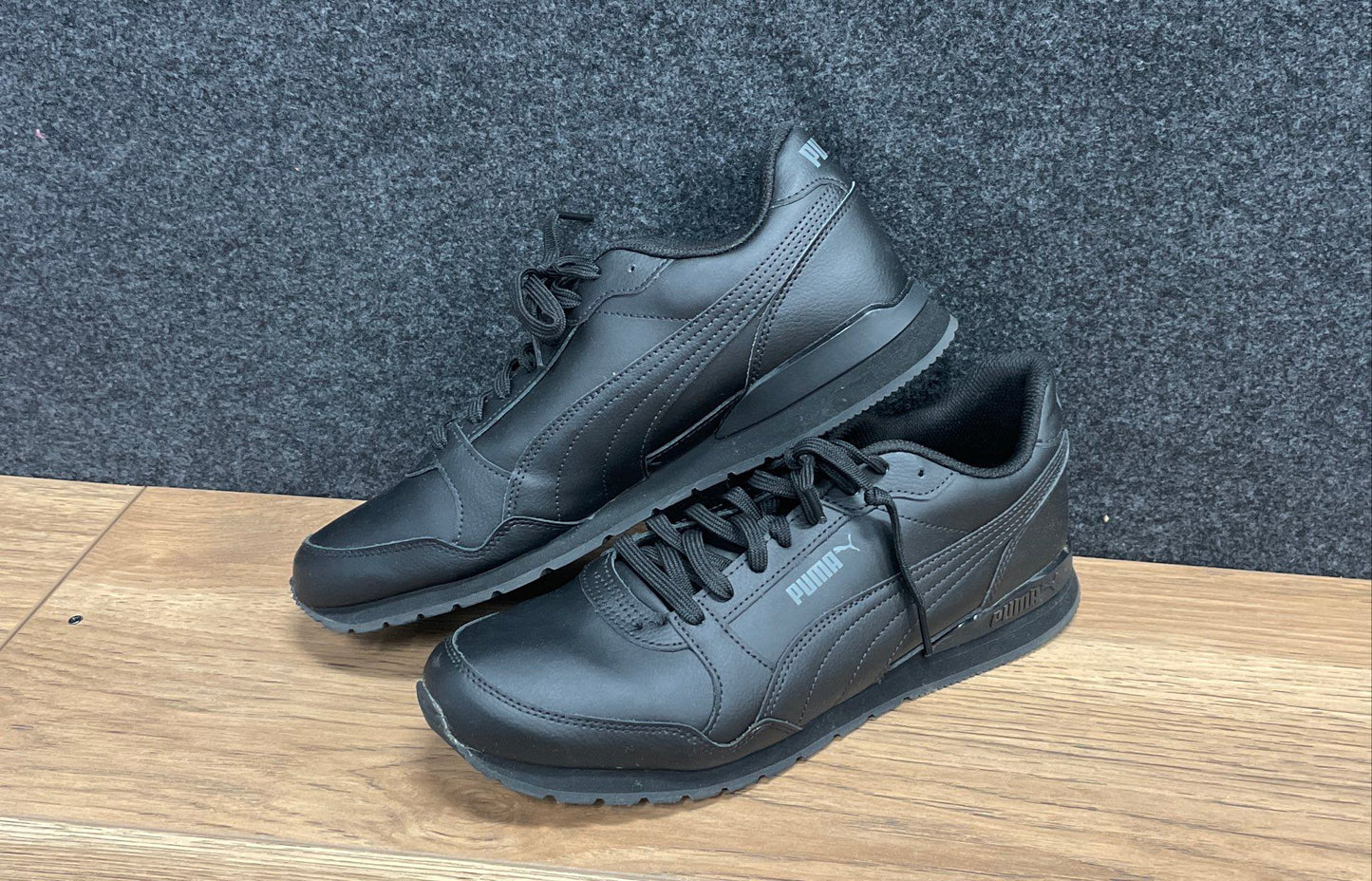 Puma ST Runner v3 L Triple Black Leather Lifestyle Sneakers Men's Size 13