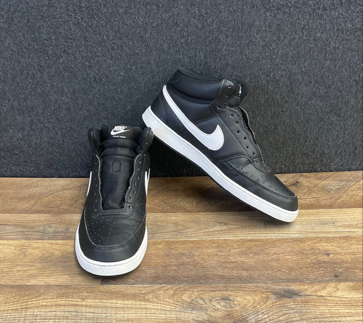 Nike Court Vision Mid Black White Basketball Inspired Sneakers Size 11.5