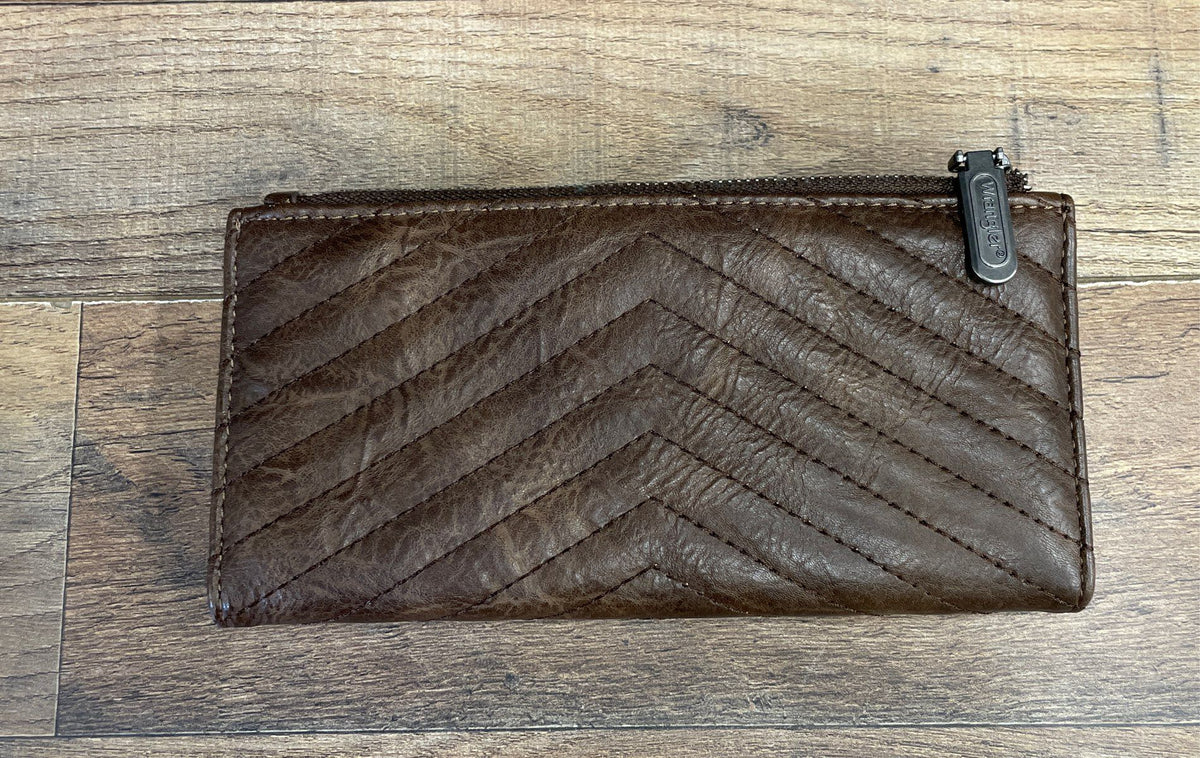 Buxton Pebbled Leather & Wrangler Quilted Vegan Leather Wallet Lot of 2 Brown