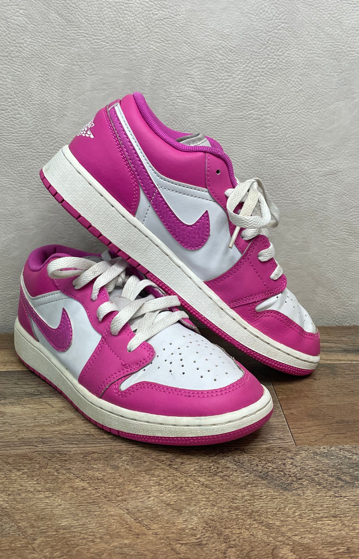 Nike Air Jordan 1 Low Fire Pink White FV8486-600 Youth Sneakers Size 5Y