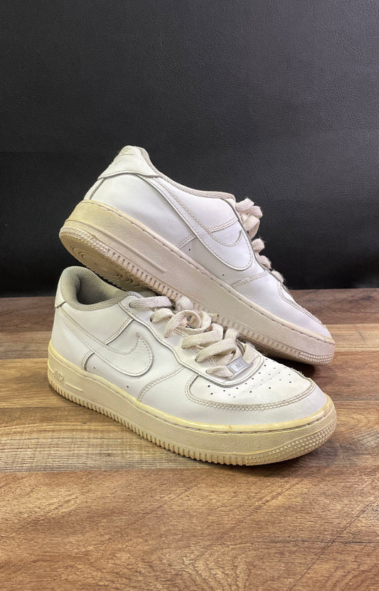 Nike Air Force 1 Low Triple White GS Sneakers 314192-117 Size 7Y