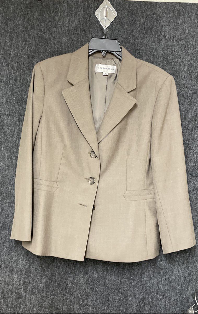 Jones New York Women's Tan Suit Jacket Blazer Professional Workwear Sz 16