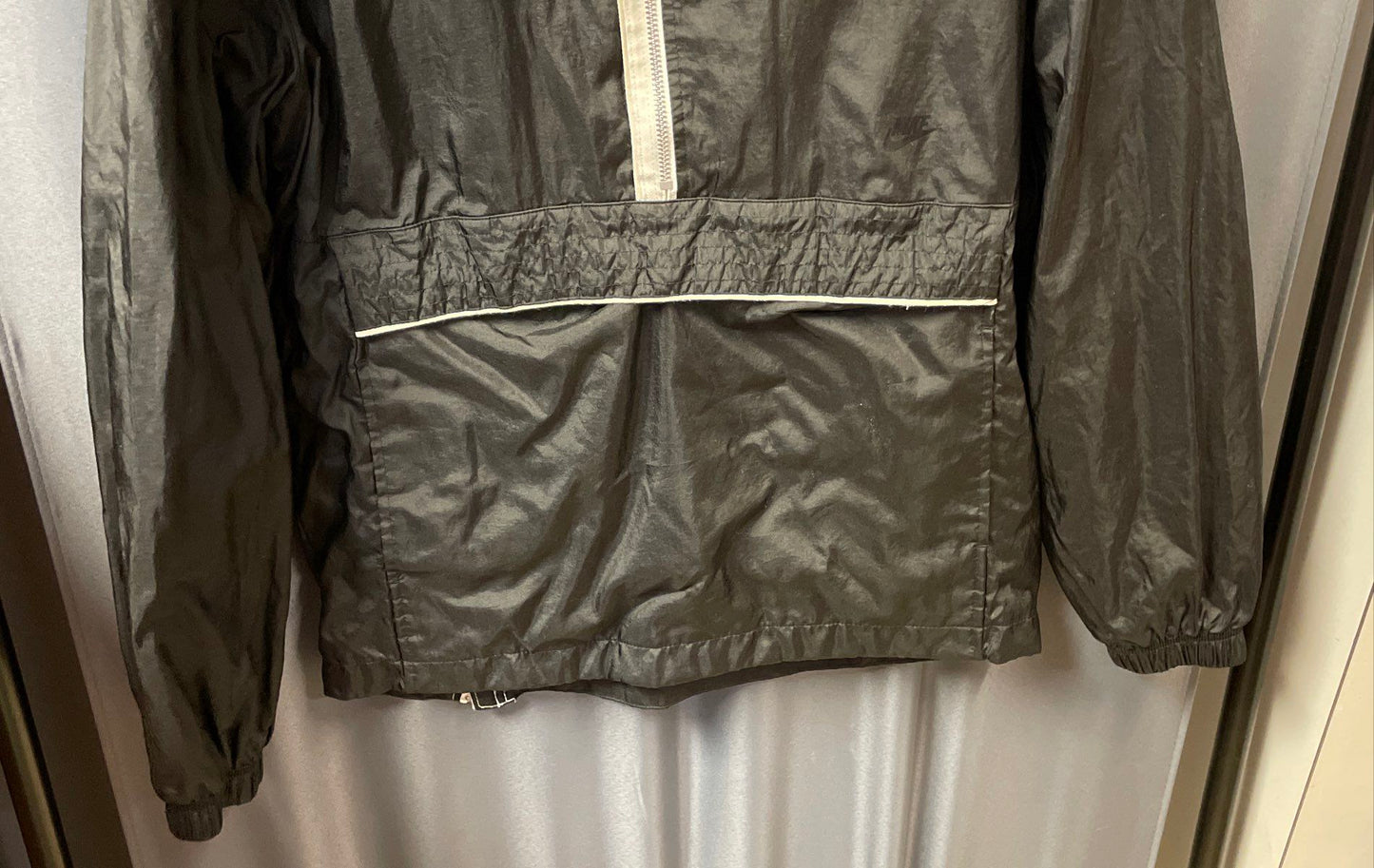 Nike Men's Black 1/2 Zip Hooded Pullover Windbreaker Anorak Jacket Sz S