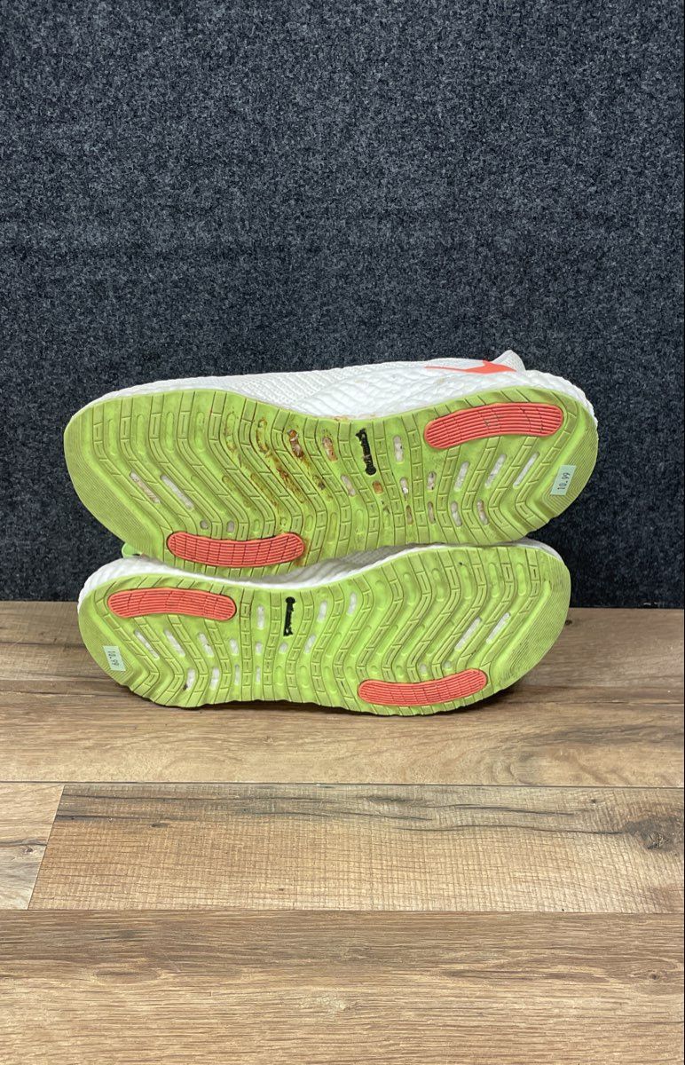 Adidas Alphaboost White Signal Coral Purple Men's Running Shoes Size 11.5