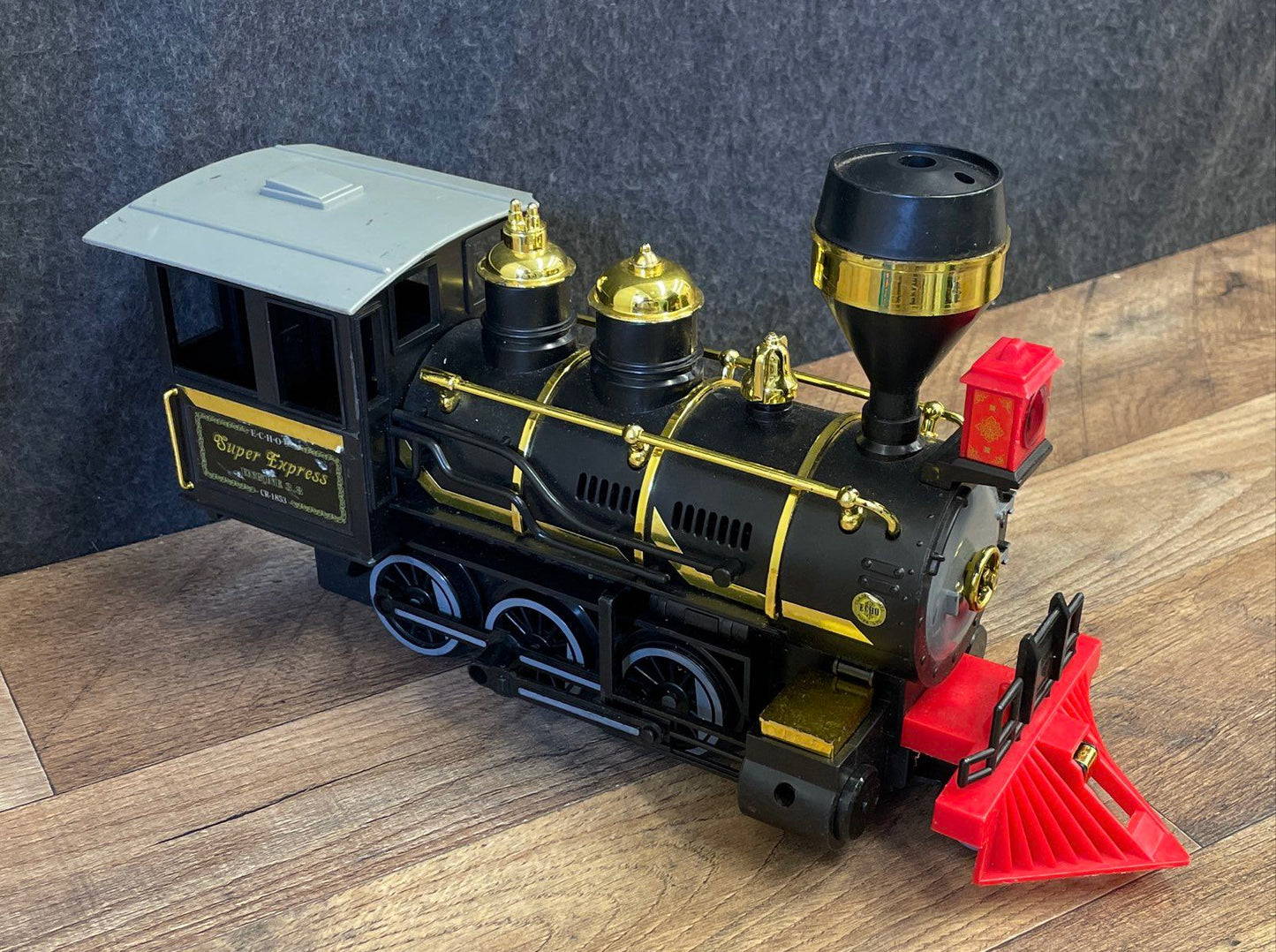 Vintage Echo Super Express Train Set Lot G Scale Plastic D.B.G.M. with Track