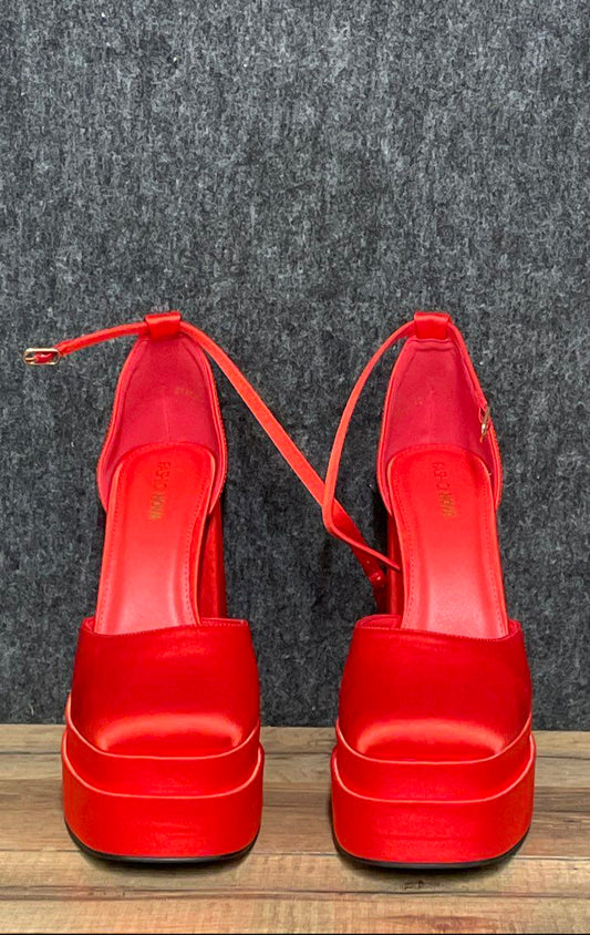 Fashion Nova Red Satin Platform Block Heel Ankle Strap Sandals Size 10