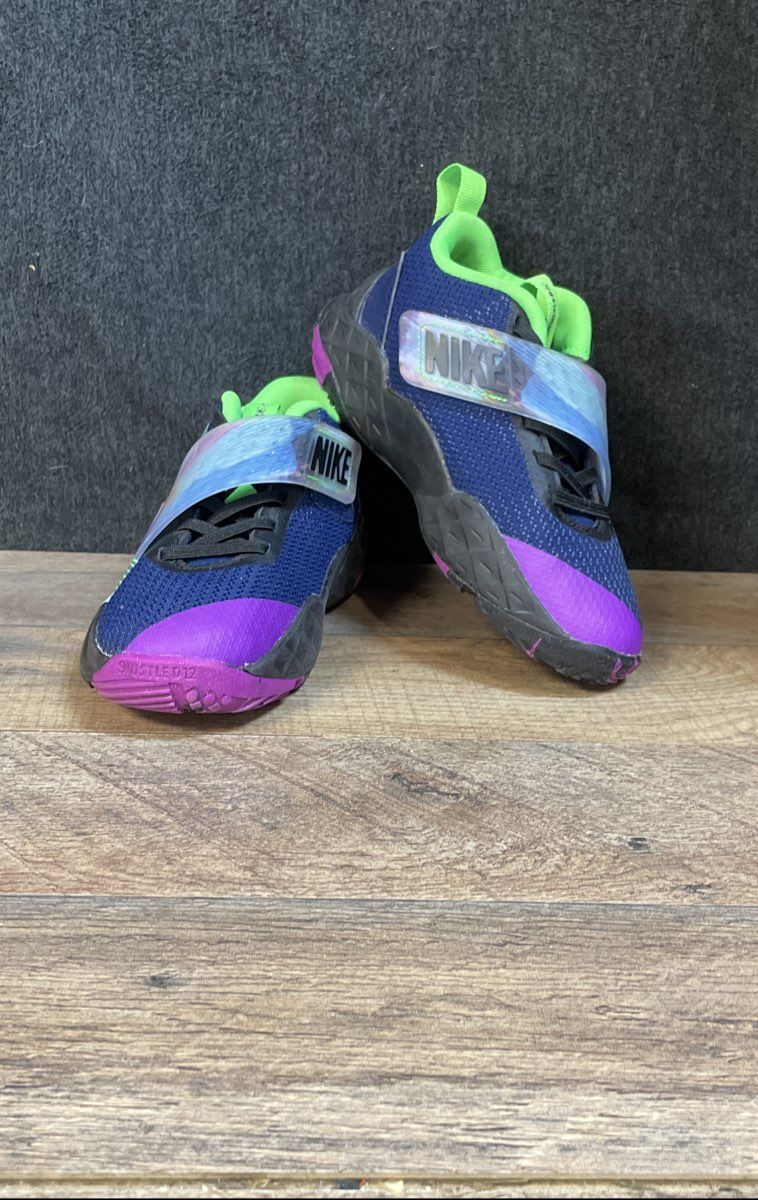 Nike Hustle D 12 Blue Purple Green Kids Basketball Shoes Size 13C