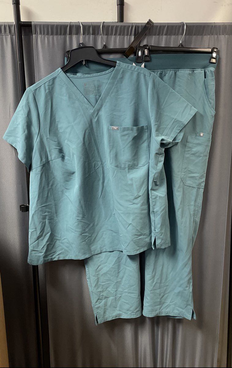 Figs Women's Teal Technical Collection Scrub Set V-Neck HW Yola Pants Sz 5XL