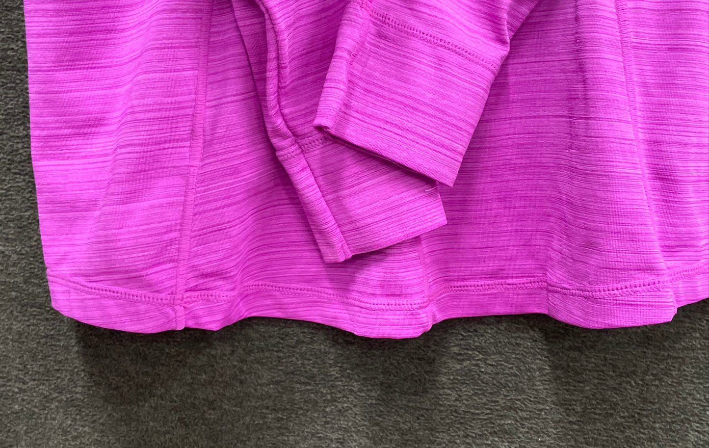 Athleta Women's Purple Space Dye 1/2 Zip Long Sleeve Active Top Pocket Sz M