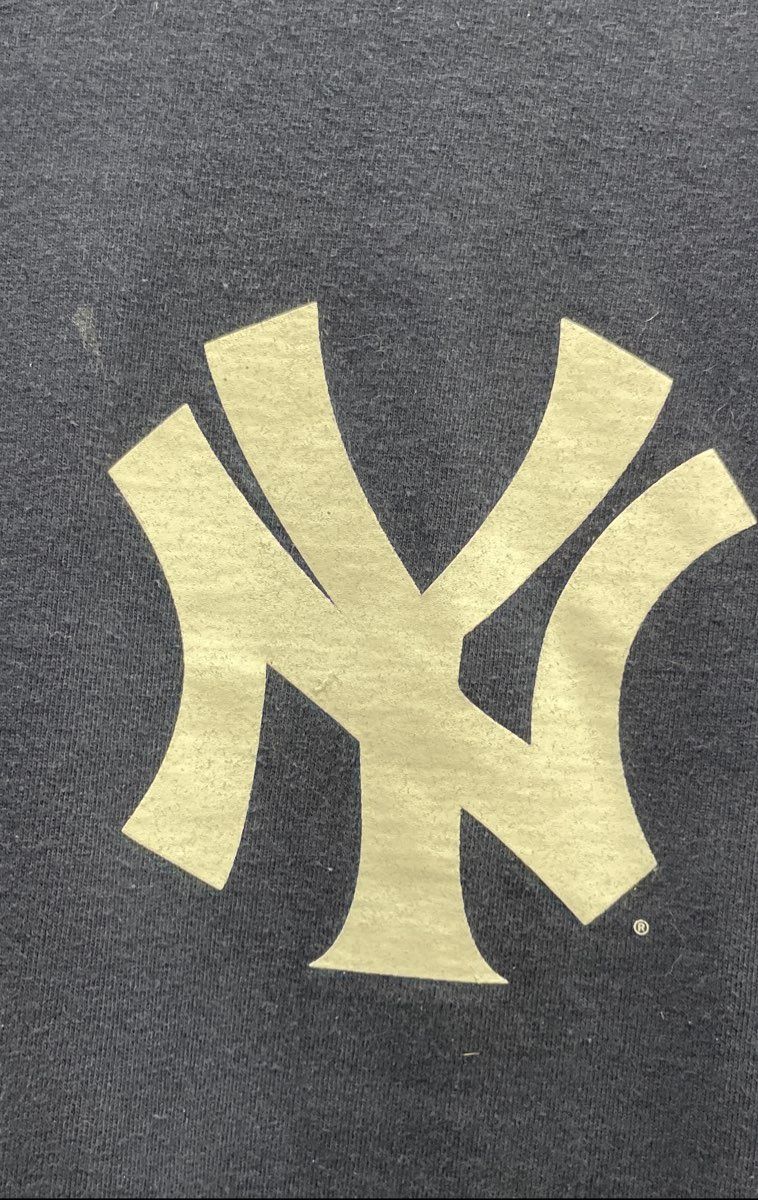 Vintage 90s Majestic Men's Navy Blue New York Yankees Tino Martinez T-Shirt M