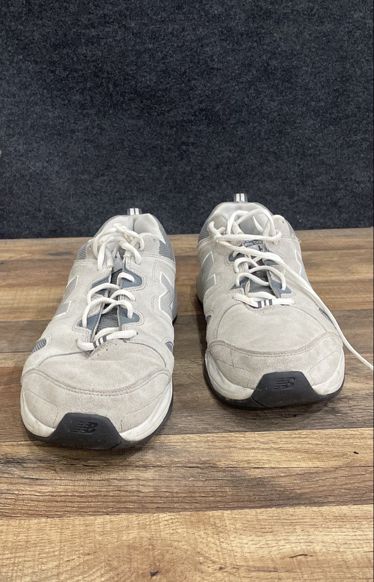 New Balance 609 Grey Suede Cross Training Sneakers Men's Size 12 4E