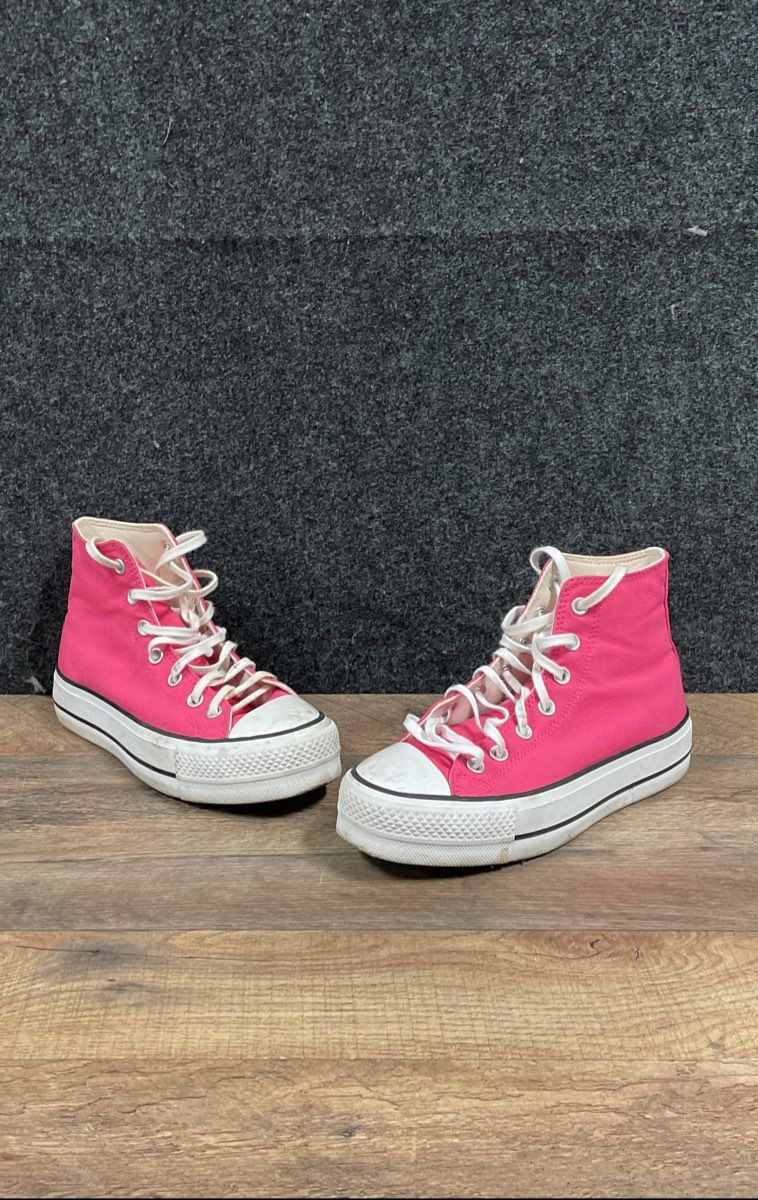 Converse Chuck Taylor All Star Lift Platform High Top Hyper Pink Size 7